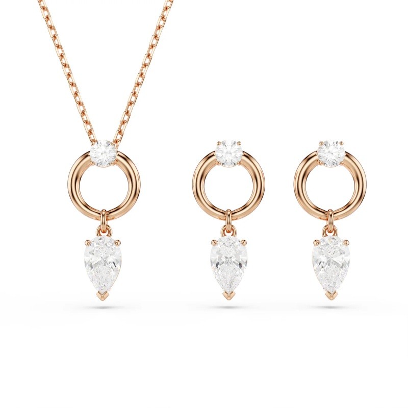 Mesmera, Pendant and Earrings Set